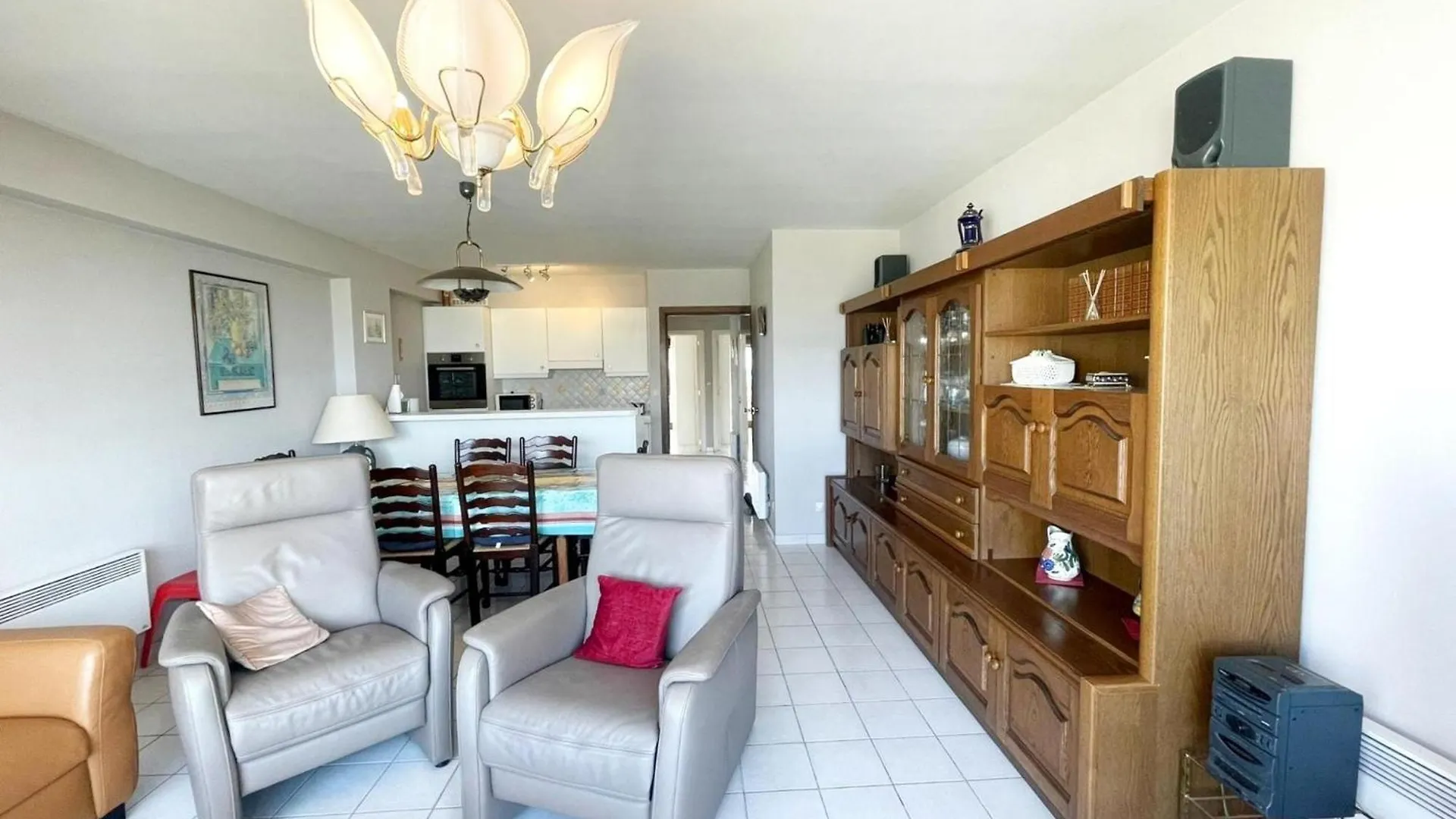 Apartment Near Epernay Square Middelkerke