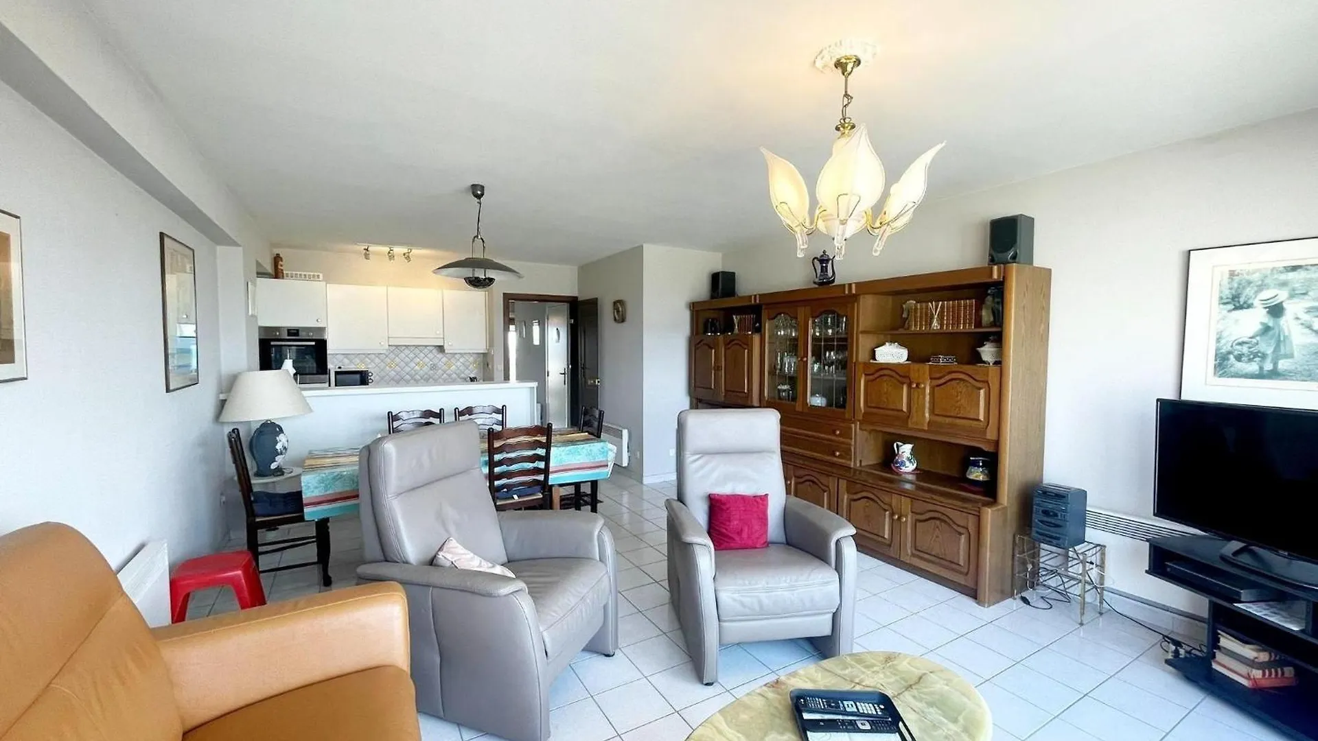 Apartment Near Epernay Square Middelkerke